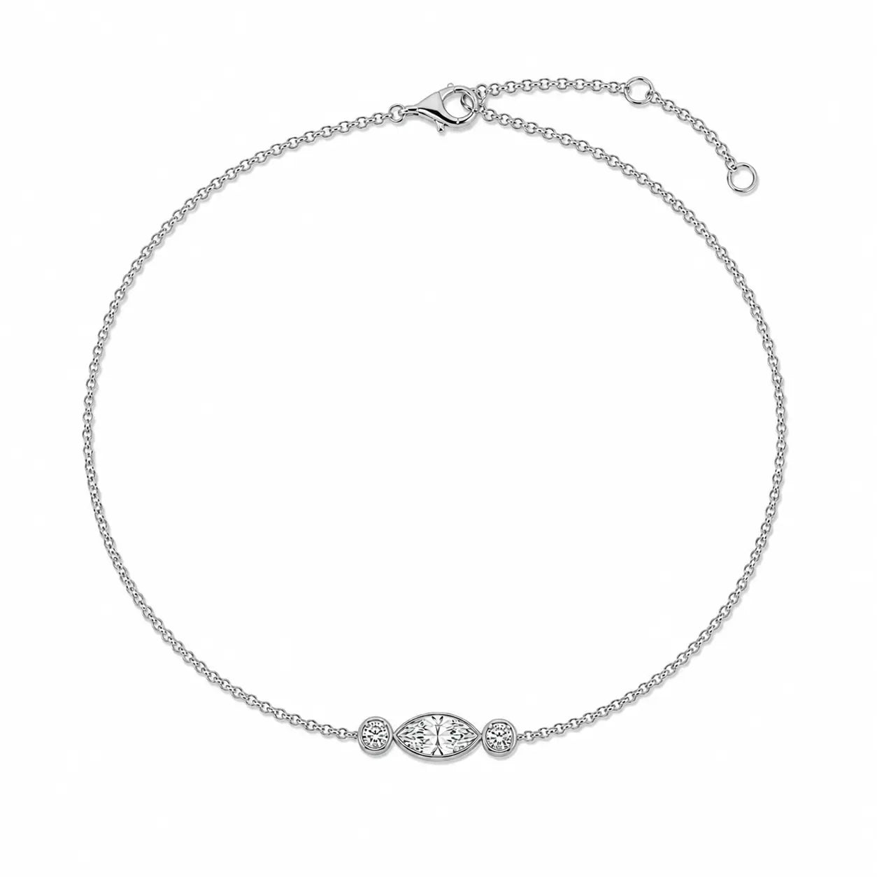 Bracelet NINA en or blanc avec diamant central taille marquise et deux diamants ronds sur chaîne fine