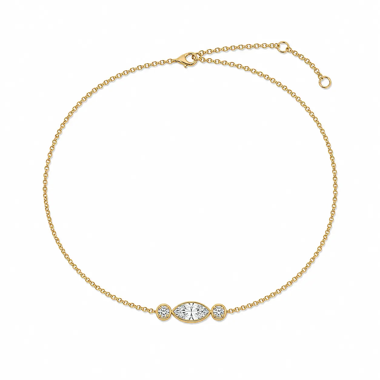 Bracelet NINA en or jaune avec diamant central taille marquise et deux diamants ronds sur chaîne fine
